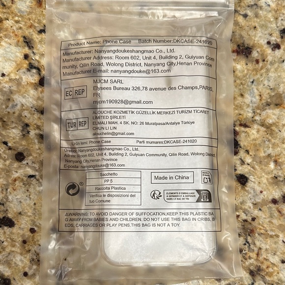 Patterned Phone Case - Multicolor - Picture 2 of 3